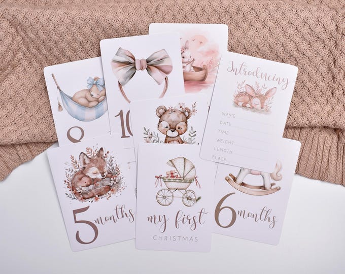 Monthly Milestone Cards, Markers, Memories, Newborn Baby Girl, Baby's First Year, New Mom And Baby, Welcome Baby, First Christmas, Animals