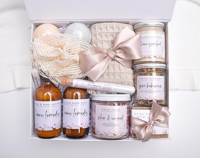 Organic Spa Gift Box, Luxury Spa Gift Basket, Thank You Gift Box, Mom Birthday Gift Box, Large Bath Gift Set,  Self Care, Gift Baskets Women
