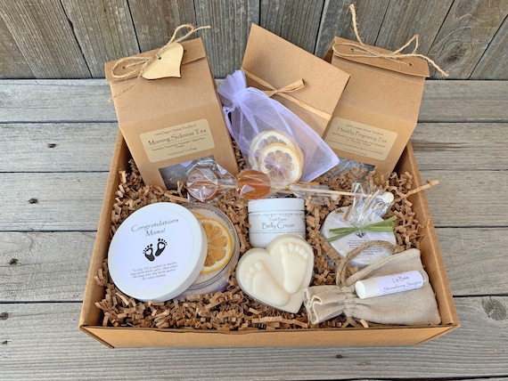expecting mom gift box