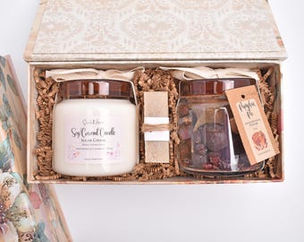 Candle Gift Box, Mom Birthday Gift Basket, Winter Potpourri, Cozy Gift Basket, Thank You Gift Box, Unique Gift Basket, Housewarming Gifts