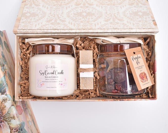 Candle Gift Box, Mom Birthday Gift Basket, Winter Potpourri, Cozy Gift Basket, Thank You Gift Box, Unique Gift Basket, Housewarming Gifts