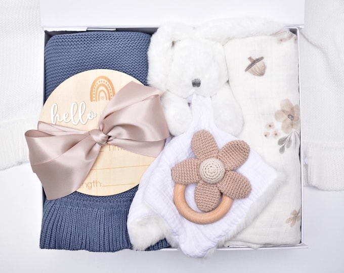 Newborn Baby Girl Gift Box, Baby Shower Gift Box, Knit Baby Blanket, New Mom And Baby Gift Basket, Bunny Gift Set, New Mom Care Package