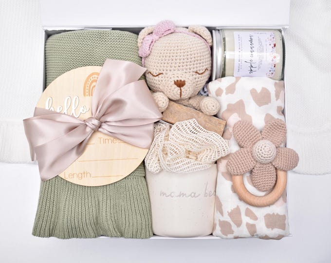 Newborn Baby Girl Gift Box, Newborn Baby Boy Gift Basket, Baby Shower Gift Box, Mom And Baby Care Package, Gender Neutral, New Mother