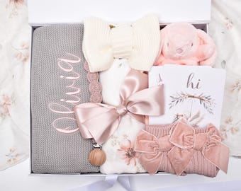 Newborn Baby Girl Gift Box, Personalized Blanket, Baby Shower Gift Box, New Baby Gift Box, Welcome Baby Girl, Congratulations Mama