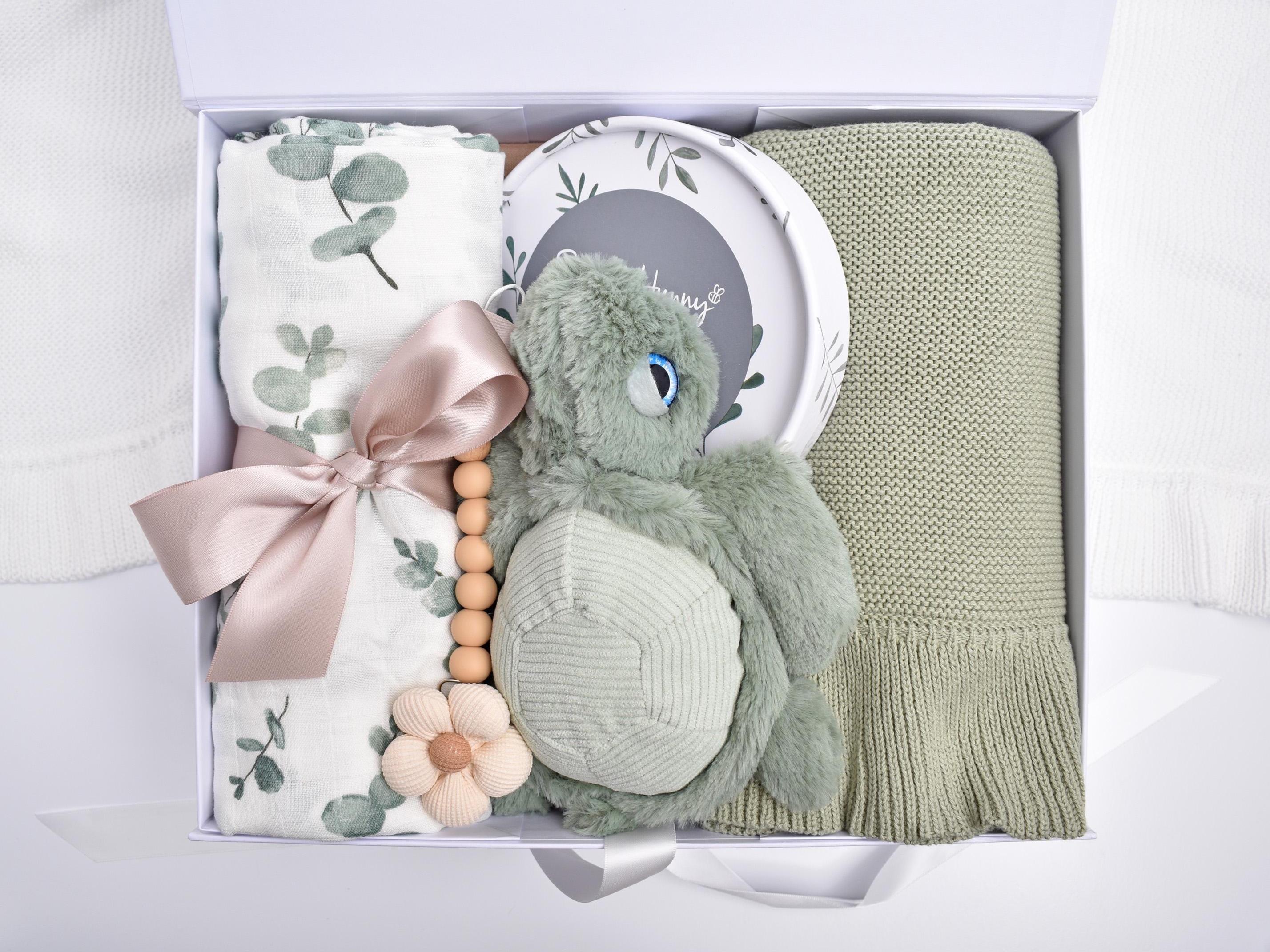 thumbnail interactive-video image 1 of Newborn Baby Gift Set, Baby Birth Gift For Boys And Girls, 7 In 1 Set - A Baby Blanket, Lovey Security Blanket, Bib, Wooden Rattle Toy, Socks, Welcome Card, Deluxe Gift Box 1 of 11