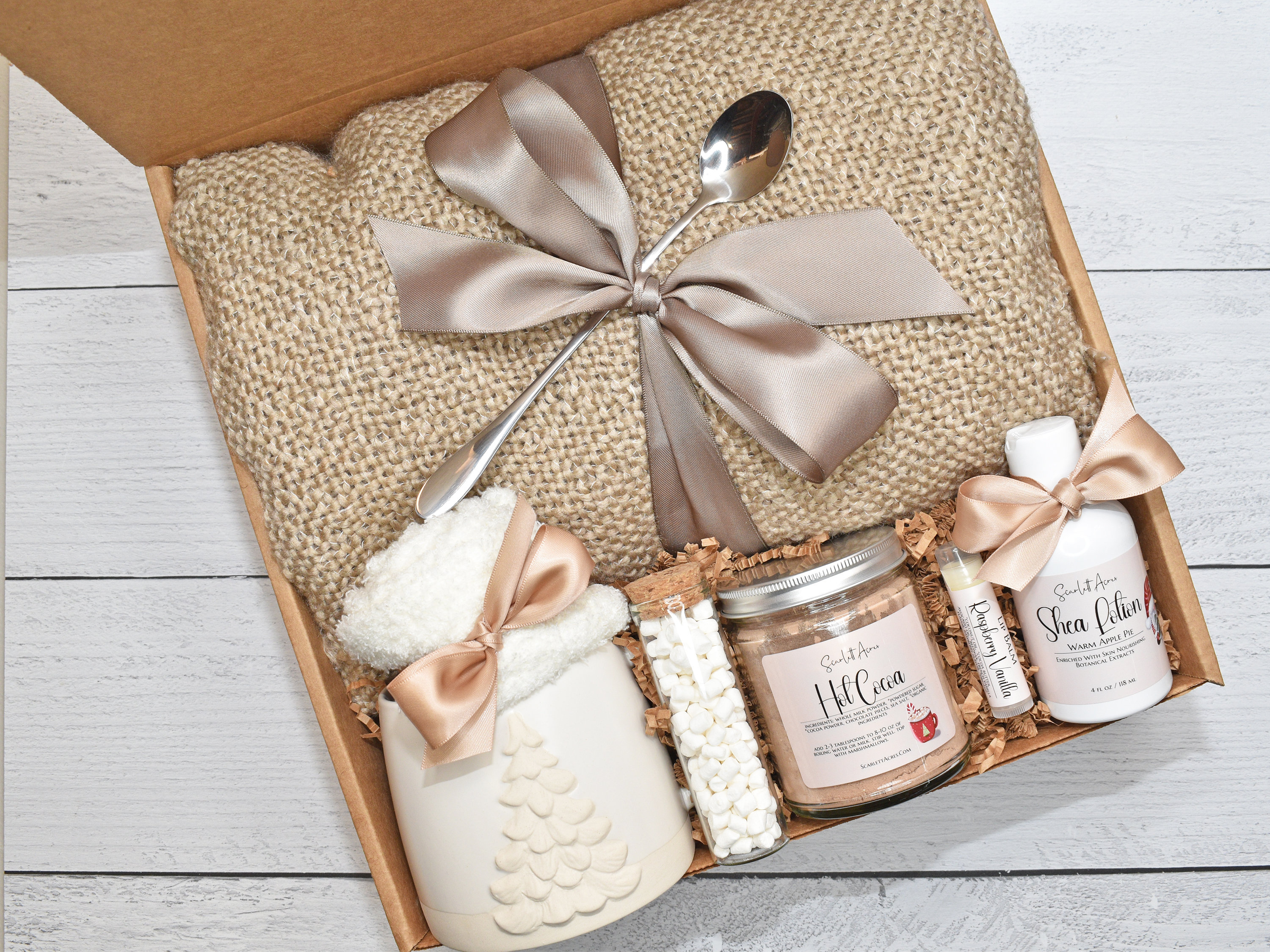 Birthday Gifts Her, Holiday Gift Box, Organic Spa Gift Set, Self Care Gift  Box, Gift Baskets Women, Winter Gift Basket, Cozy Throw Blanket