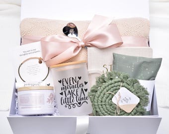 Large Fertility Gift Box, IVF Gift Basket, Infertility Care Package, IUI Transfer Day, Fertility Journey With Bracelet & Journal