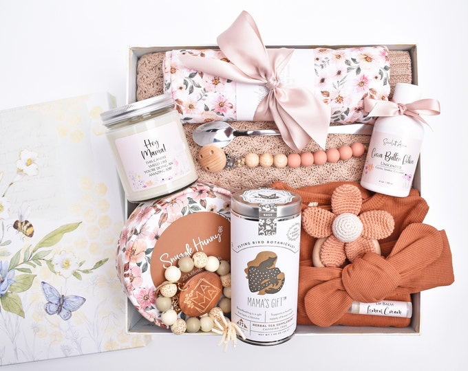 Organic Baby Girl Gift Box, Baby Boy Gift Box, New Mom And Baby Gift, Gender Neutral, Baby Shower Gift Box, New Baby Gift Basket