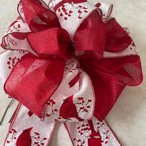 10&quot; Red Cardinals in Snow and Red Shimmery Ribbed Ribbon Bow, with four 12&quot; tails.