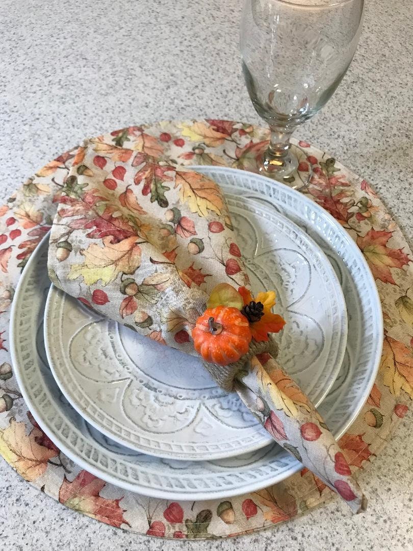 Fall 15 Circular Placemats with acorns and beautiful Etsy