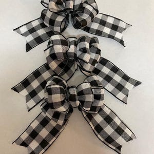 5&quot; Black and White Check Bows, sold in sets of three.
