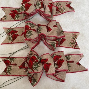 5&quot; Christmas Cardinals Bows on Beige Linen Look Ribbon with two tails, sold in sets of 3.