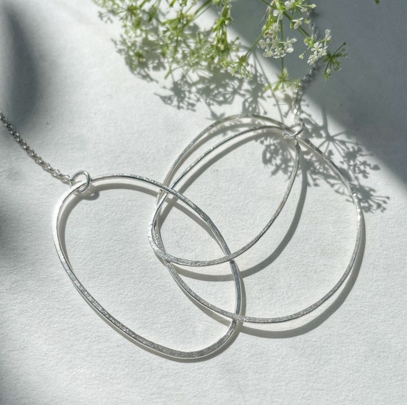 Silver Necklace // Statement Necklace // Circle Necklace Silver // Handmade Silver Necklace // Bib Necklace Silver