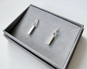 Chain and rectangular silver drop stud earrings