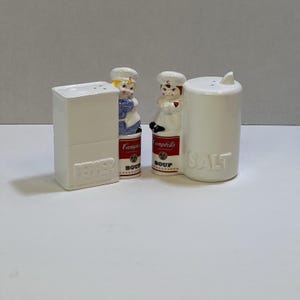 Vintage 1996 Campbell soup company ceramic salt and pepper shaker set collectors
