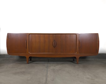 Refinished Vintage Mid Century Danish Modern Teak Buffet/Credenza/Sideboard by Johannes Andersen for Uldum, c1950s - Scandinavian