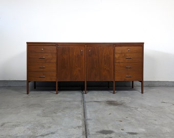 Vintage Mid Century Modern Delineator Walnut Dresser by Paul McCobb for Lane, c1960s - Refinished Condition