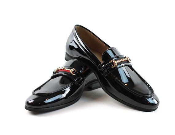 Men's Gold Chain Loafers Slip on Patent Leather Red Sole Dress Shoes 9 M US / Black