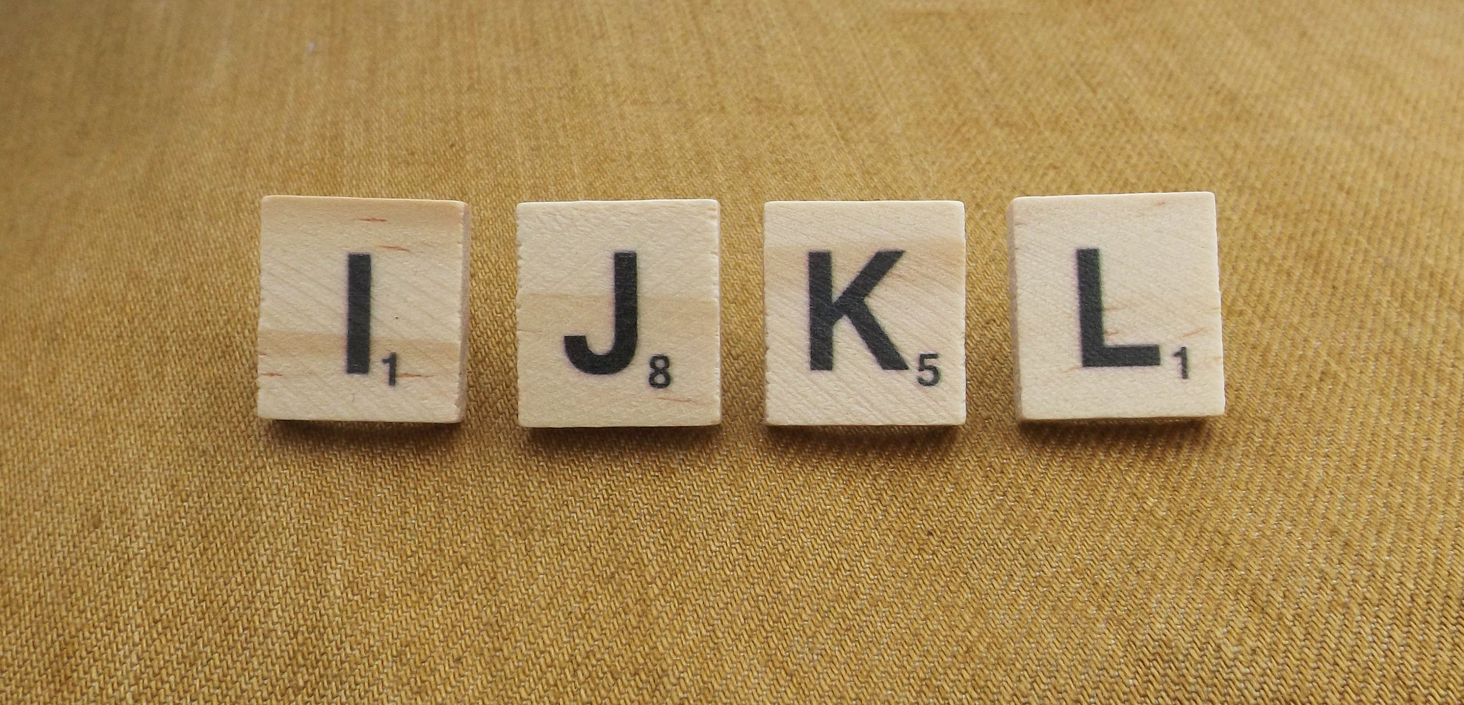 Scrabble Pin Scrabble Tile Style Letter Pins - A-Z Wood Lapel Pin Badges - Gaming ...