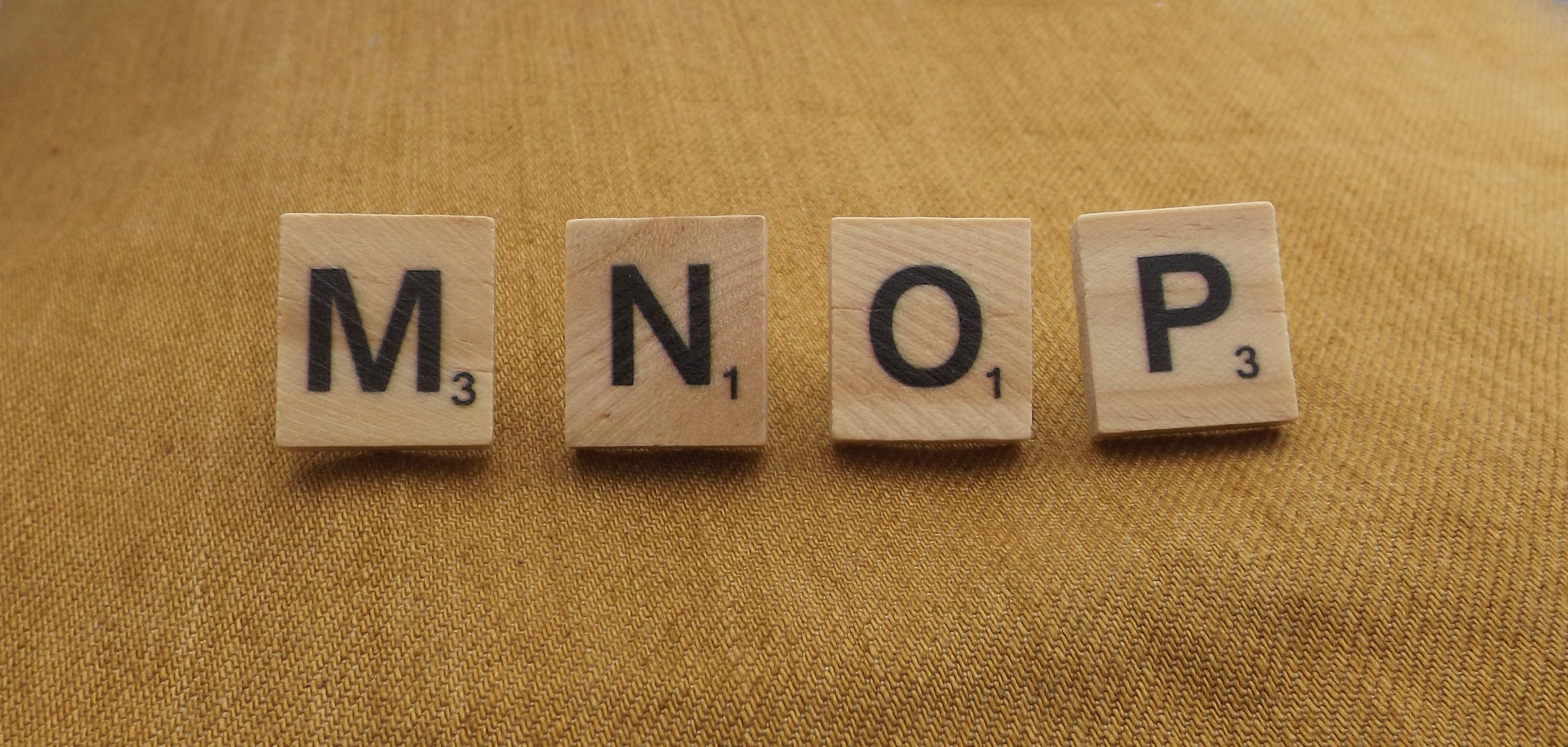 Scrabble Pin Scrabble Tile Style Letter Pins - A-Z Wood Lapel Pin Badges - Gaming ...