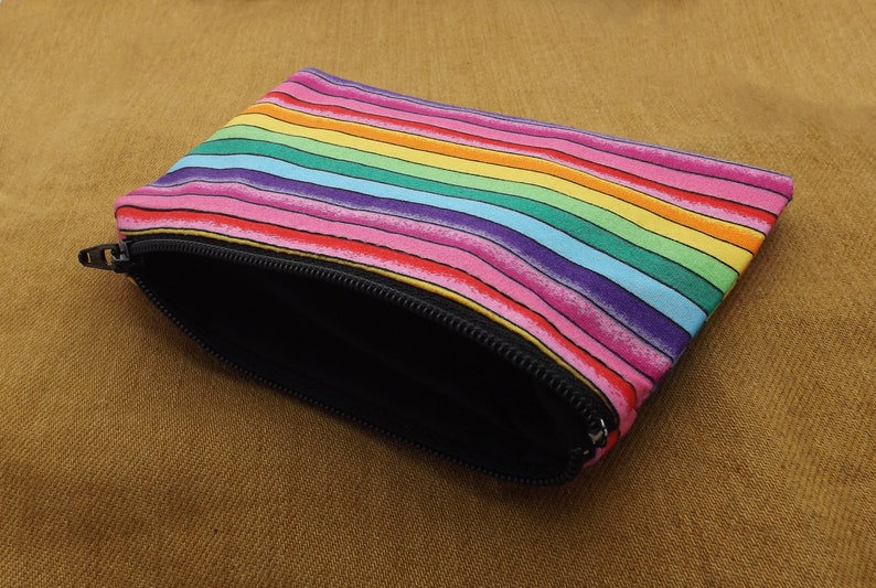 Printed Cotton Zipped Pouch Rainbow Striped Coin /& Card Purse Happy Rainbow Handmade 100/% Cotton Creatures of Fun