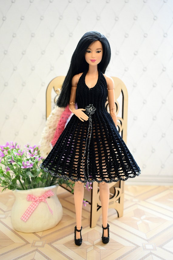 dress barbie dress