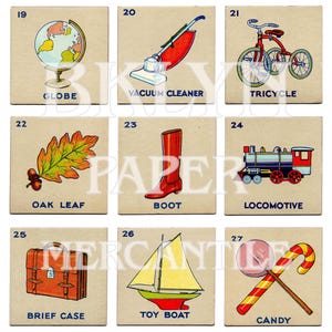 Puede incluir: Un conjunto de tarjetas did&aacute;cticas de estilo vintage con ilustraciones de varios objetos. Las tarjetas incluyen un globo terr&aacute;queo, una aspiradora, un triciclo, una hoja de roble, una bota, una locomotora, un malet&iacute;n, un barco de juguete y un caramelo.