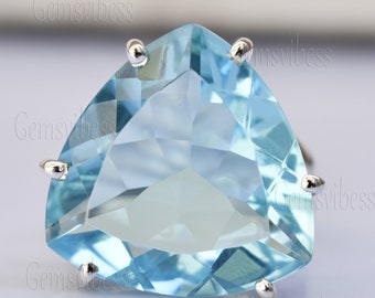 Blue Topaz Gemstone Ring Solid 925 Sterling Silver Ring For Women Wedding Gift For Her Boho Beach Ring Trillion Blue Topaz Handmade Ring