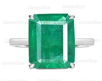 Handgemaakte ring met smaragd, massief sterlingzilver, geboortesteen mei