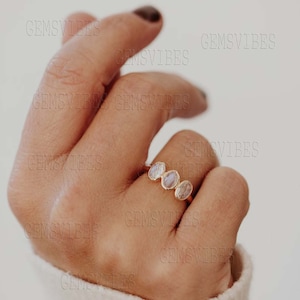 Vintage Rainbow Moonstone Ring, Solid 925 Sterling Silver, Three Gemstone