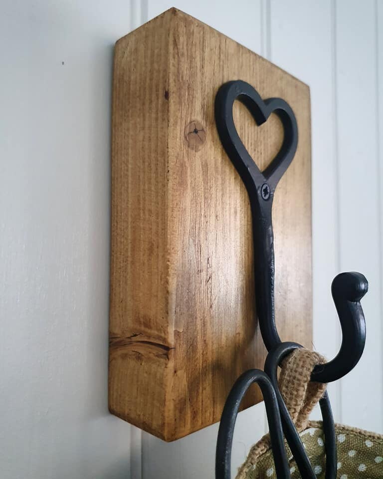 Rustic reclaimed single heart hook wall mounted Etsy