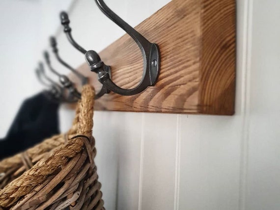 Rustic Wooden Coat Rack / Coat Hooks Wall Mounted 
