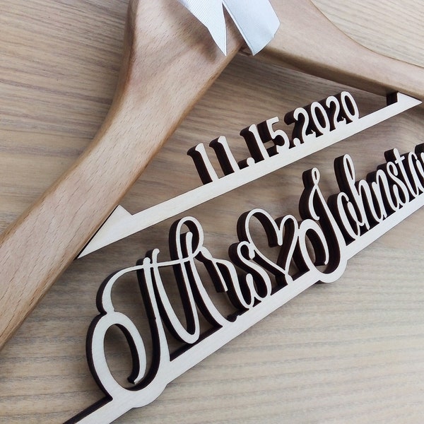 Bridal Dress Hanger, Mrs Hanger,  Bridal Hanger, Wedding Hanger, Bride Hanger, Bridal Hanger Personalized, bridal Gift, Bridal custom hanger