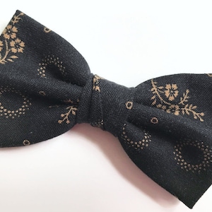 black with gold floral patterened bow tie, formal accecssories, groomsmen bow tie wedding, 100% cotton pre tied adjustable bow tie for men