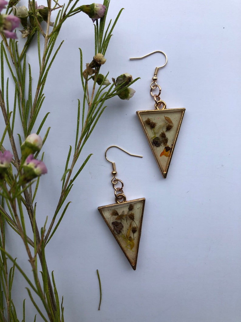 Gold /& White Earrings
