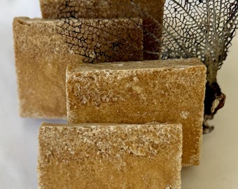 Atlantic Sea Kelp Salt Soap Bar: Vegan Ocean Scented Soap