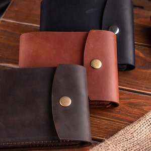 Carteira de couro dobrável, carteira de couro personalizável, carteira pequena feita à mão com bolso frontal e bolso para moedas, porta-cartões fino, presentes para ele