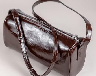Chocolate Brown Leather Cylinder Bag, Dark Brown Crossbody Barrel Purse, Espresso Leather Shoulder Bag, Minimalist Bowler Handbag, Y2K Pouch