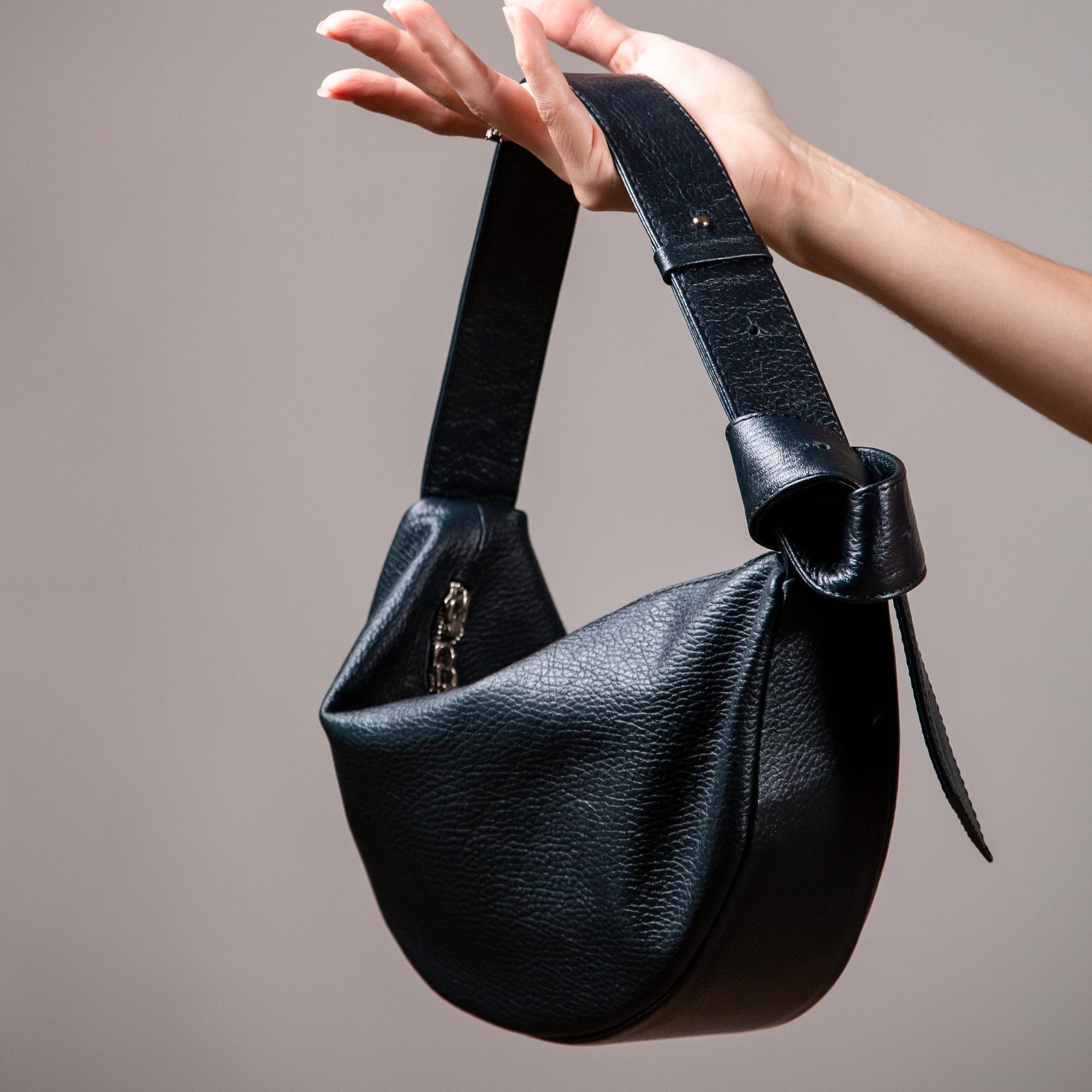⭐︎moonHender Scheme hand bag flap S Mini Half Moon Baguette small handbag in laminated leather