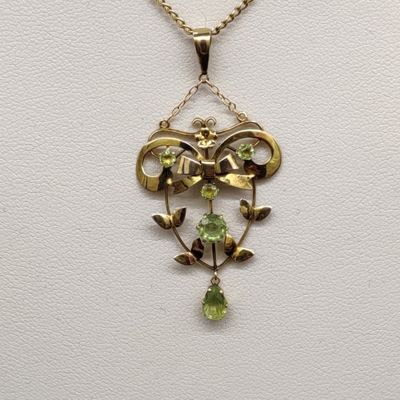 Edwardian Peridot Necklace
