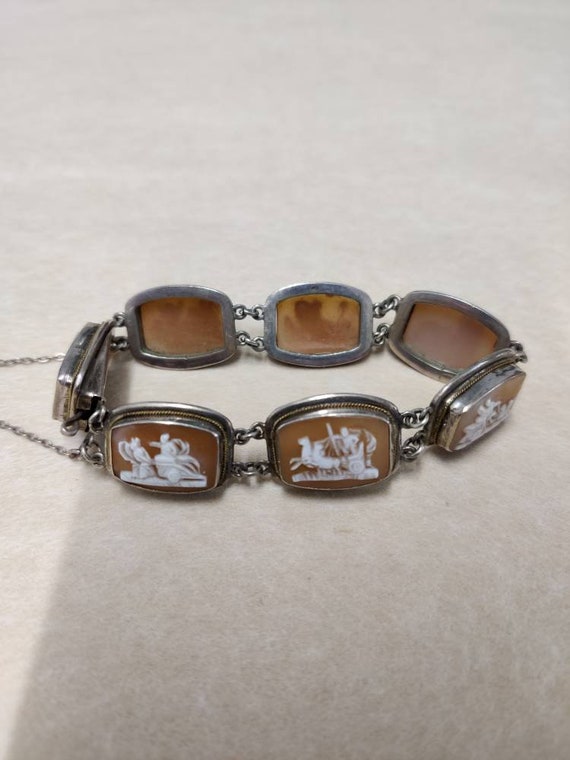 Silver Cameo Souvenir Bracelet
