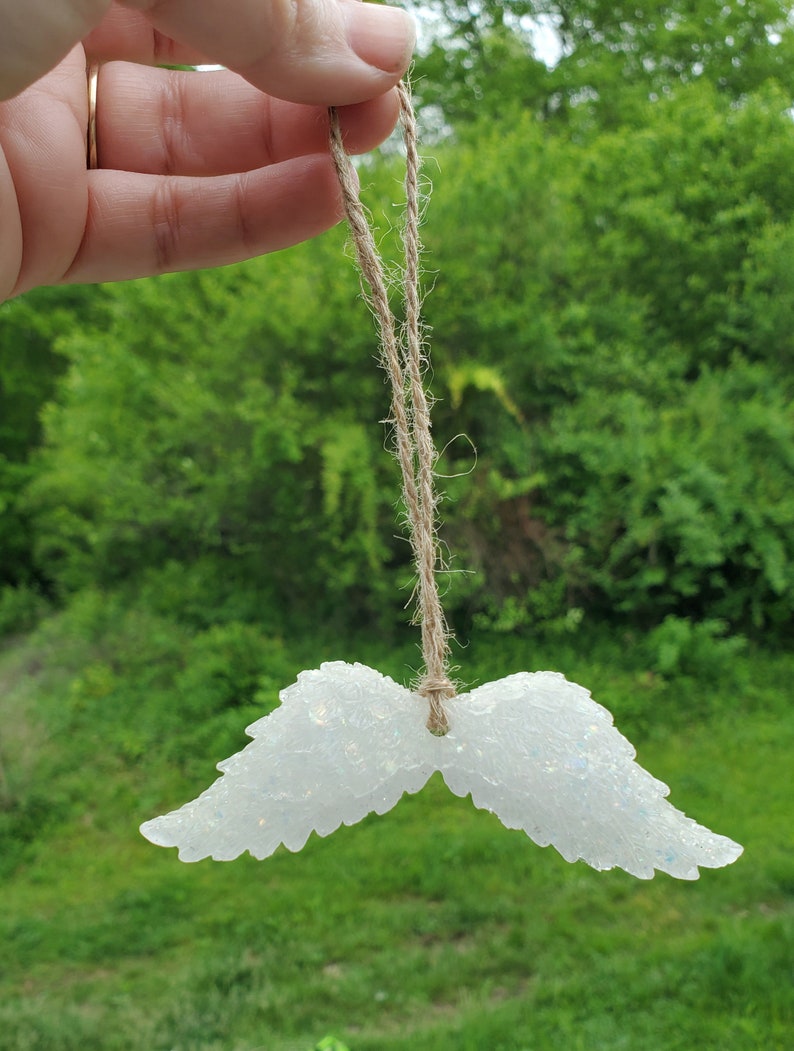Angel Wings Ornament Cremation Ashes / Funeral Flower Keepsake / Loved