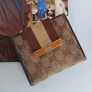 GUCCI vintage 90s wallet