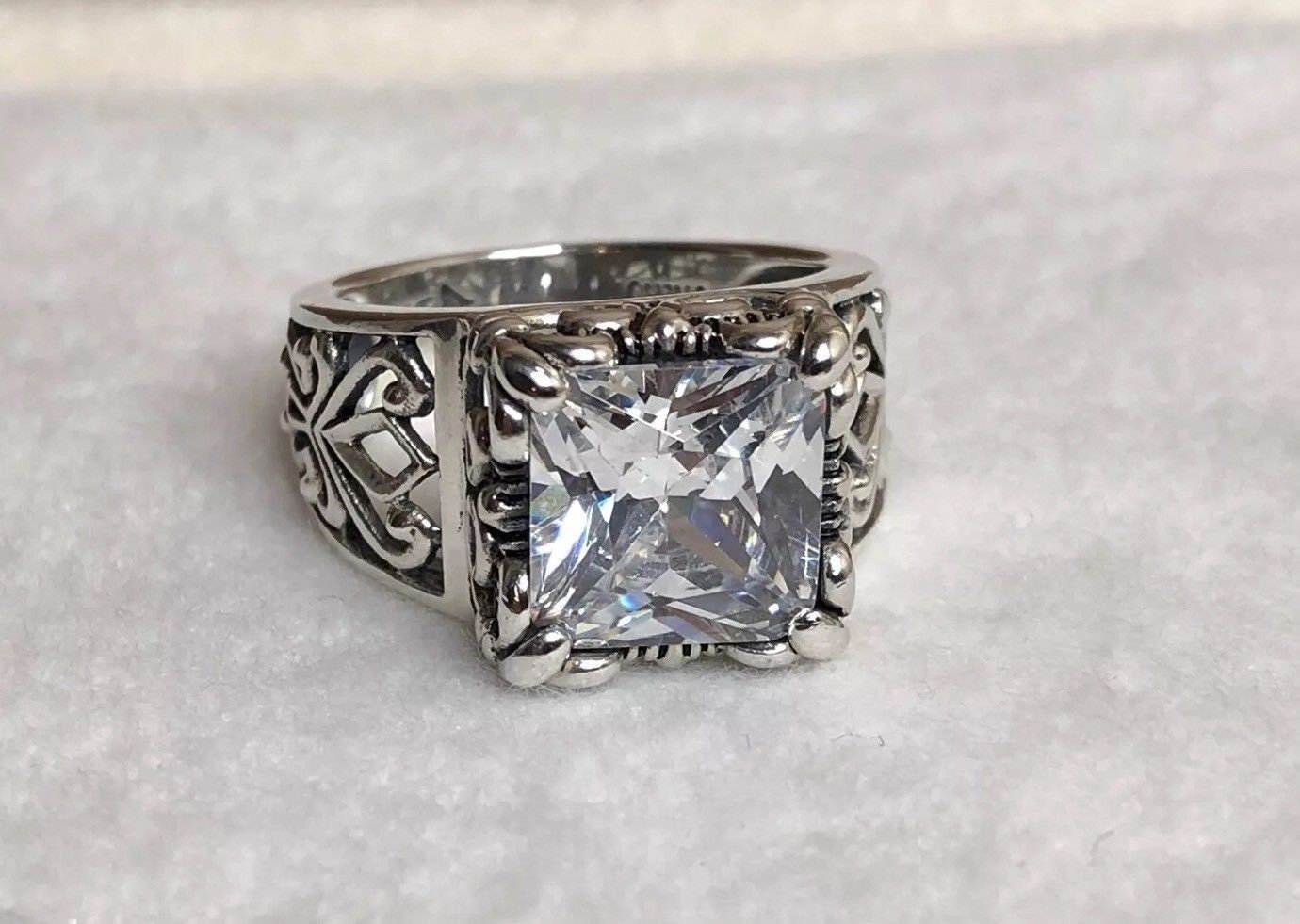 Silpada 925 Sterling Silver Uptown Cubic Zirconia CZ