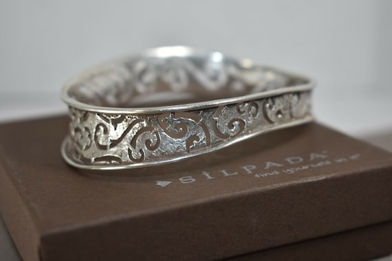 Silpada 925スターリングシルバー ウェーブオーバル 酸化スクロール 