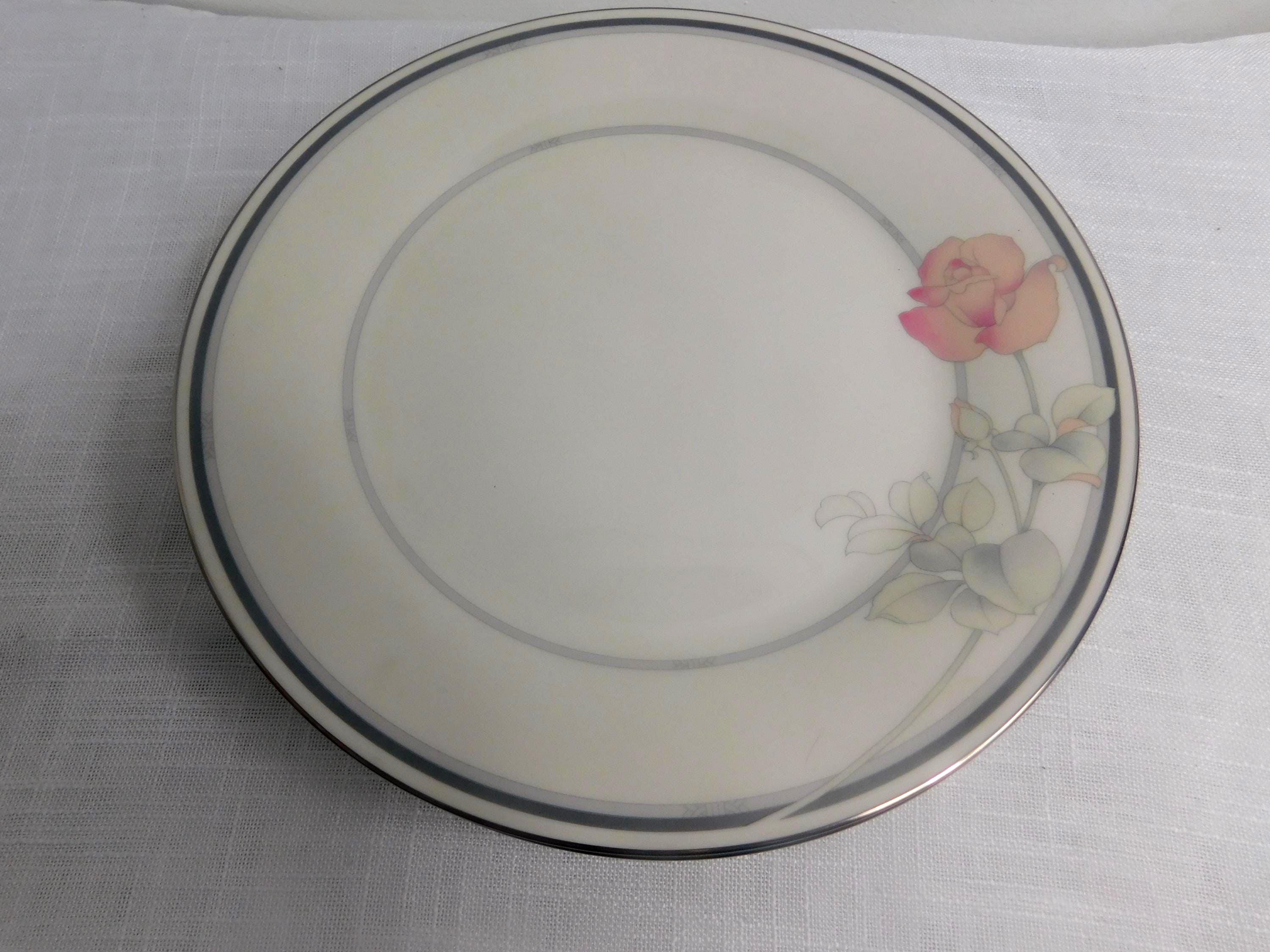 I7 - Noritake Japan Moonlight Rose Dinner Plates Lot of 4 - Etsy