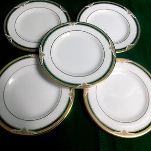 H7- Royal Doulton England Bone China Forsyth Bread / Dessert Plates Lot of 5