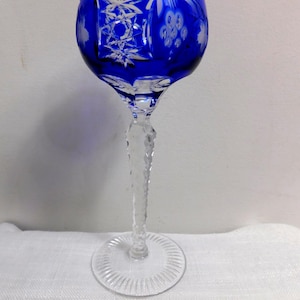 xmas wine glasses Set of 2 Stemmed Christmas Tree Design Wine Glasses main image 1