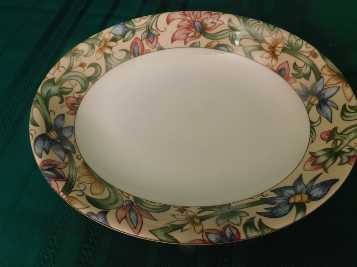 G2 Royal Doulton Everyday Jacobean Oval 10 Serving / Etsy