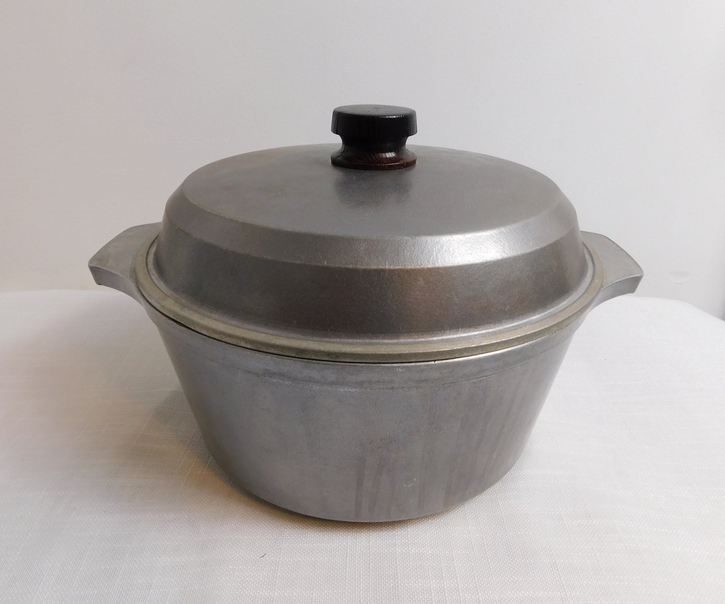 Hammered Club Aluminum Dutch Oven 13” Dutch Oven Oval Roaster Lid